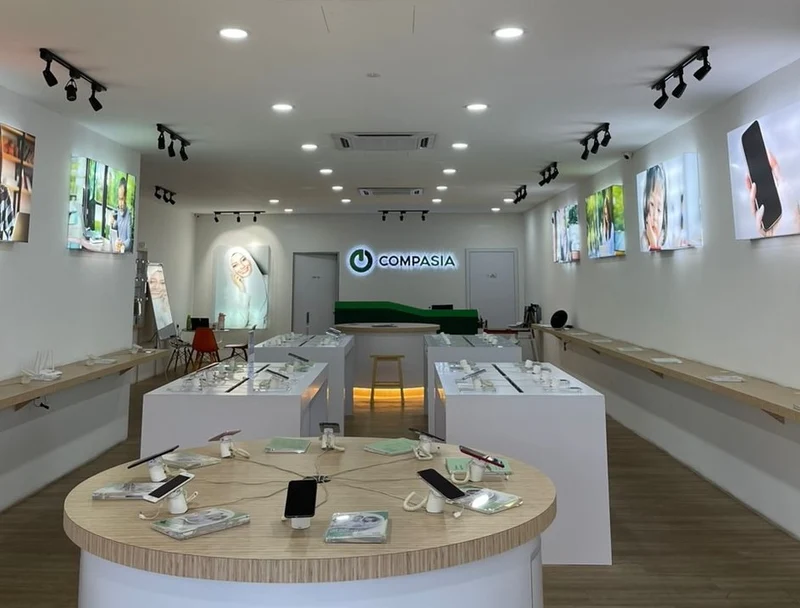 Pontian (Retail Store)